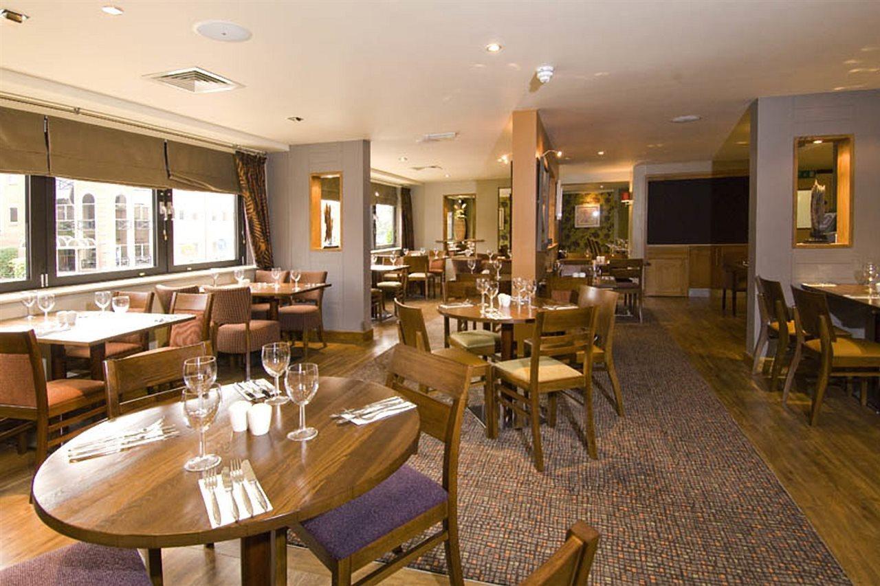 Premier Inn Brentwood Luaran gambar