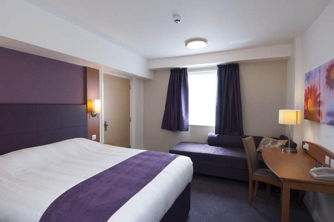 Premier Inn Brentwood Luaran gambar
