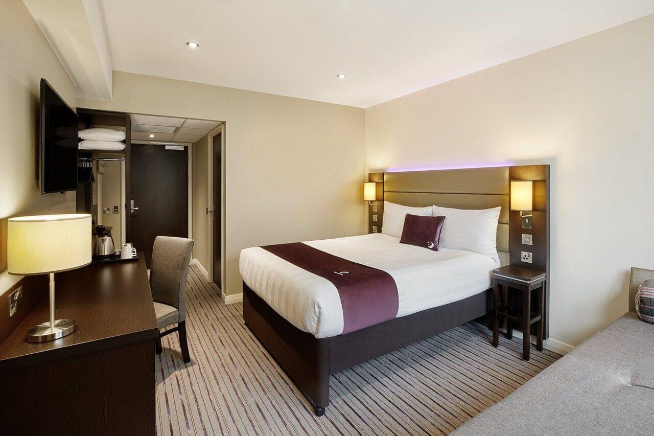 Premier Inn Brentwood Luaran gambar