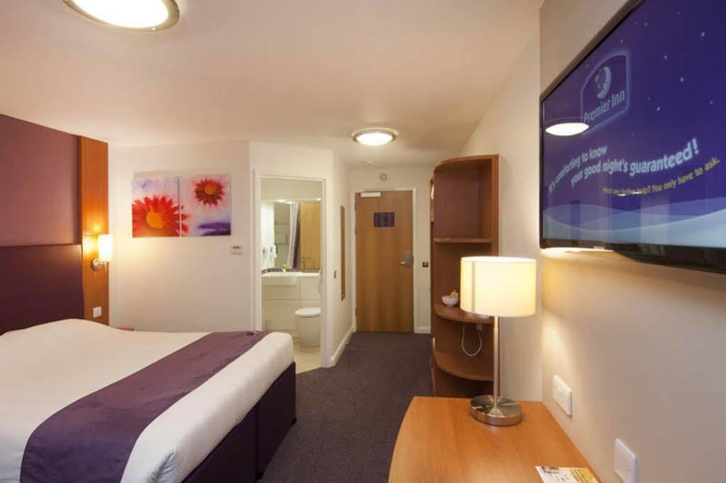 Premier Inn Brentwood Luaran gambar